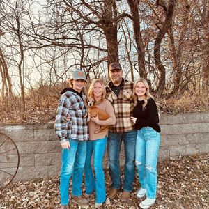 Meet your Posher, Timi